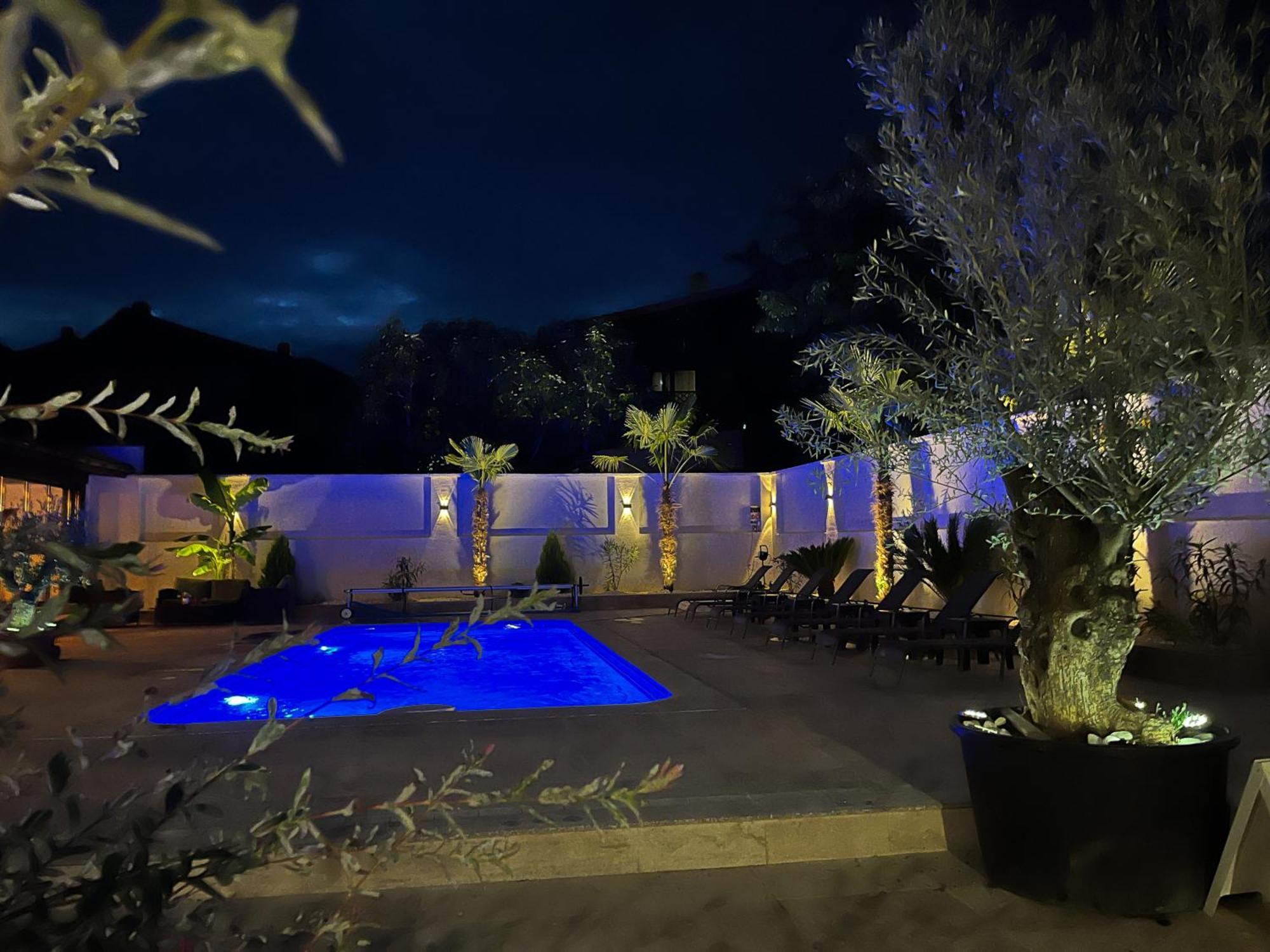 Kaleh Boutique Villa Оршова Экстерьер фото