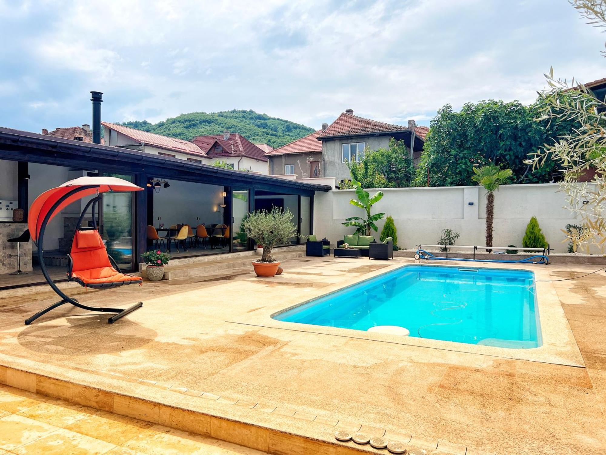 Kaleh Boutique Villa Оршова Экстерьер фото